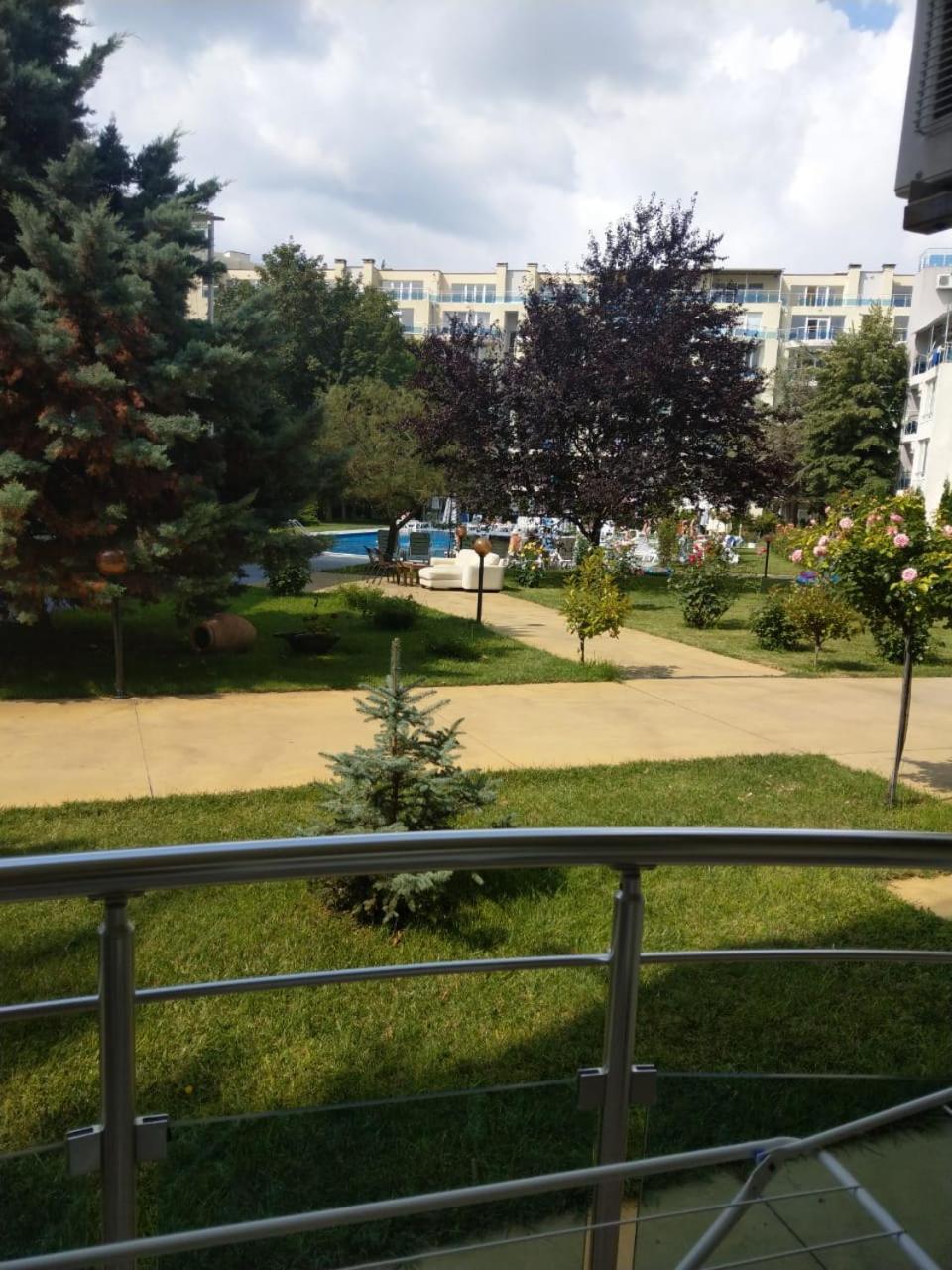 Cozy Apartment By The Sea Ravda Esterno foto