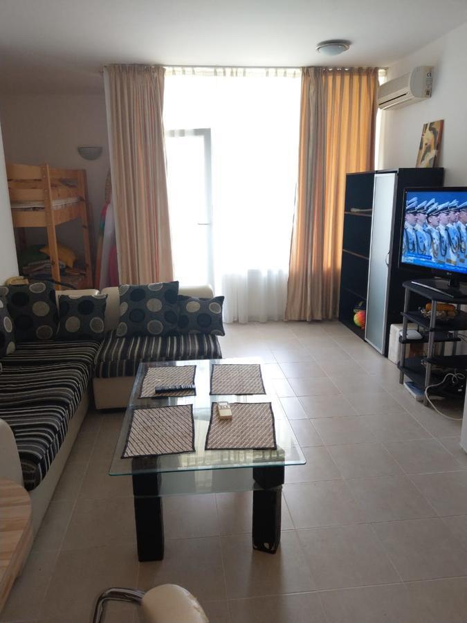 Cozy Apartment By The Sea Ravda Esterno foto